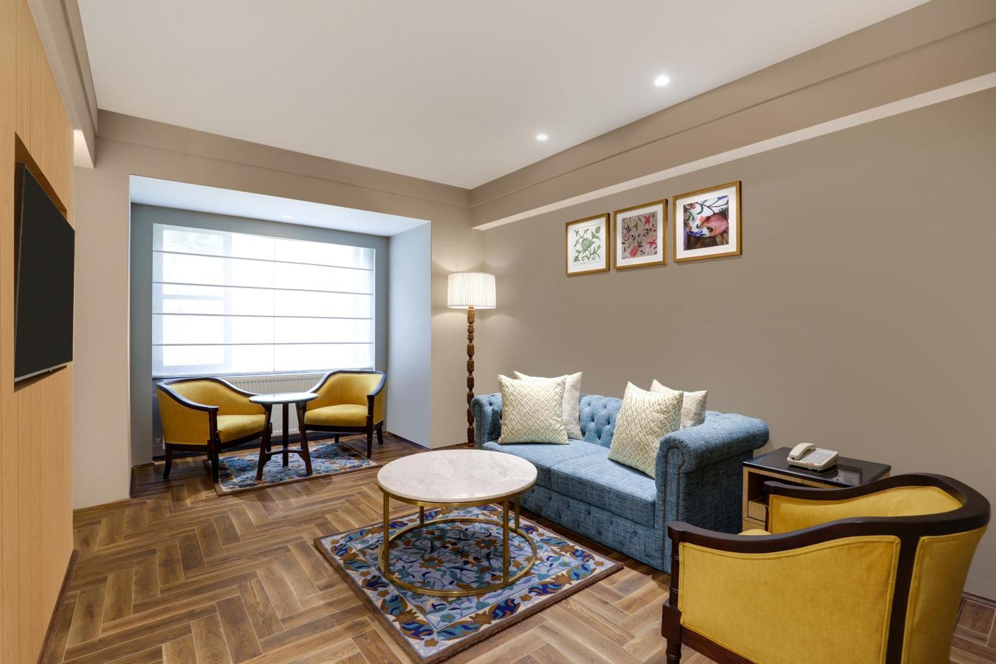 Lemon Tree Hotel, Sonāmarg מראה חיצוני תמונה